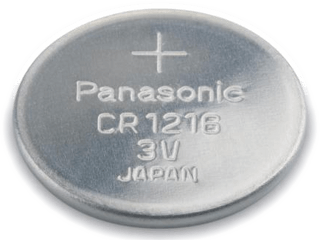 Litiumbatteriet CR1216 är på 3.0 Volt och har dimensionen 12.5 x 1.6 mm 
