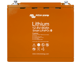Litiumbatteriet Litium-90Ah-12V är på 12.8 Volt och har dimensionen 282 x 155 x 248 mm 