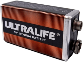 Litiumbatteriet U9VL är på 9.0 Volt och har dimensionen 26.5 x 17 x 48.5 mm 